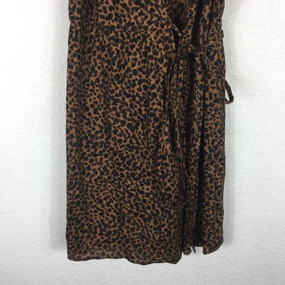 NWT Madewell Flutter-Sleeve Wrap Mini Dress in Painted Leopard Medium - Picture 12 of 15